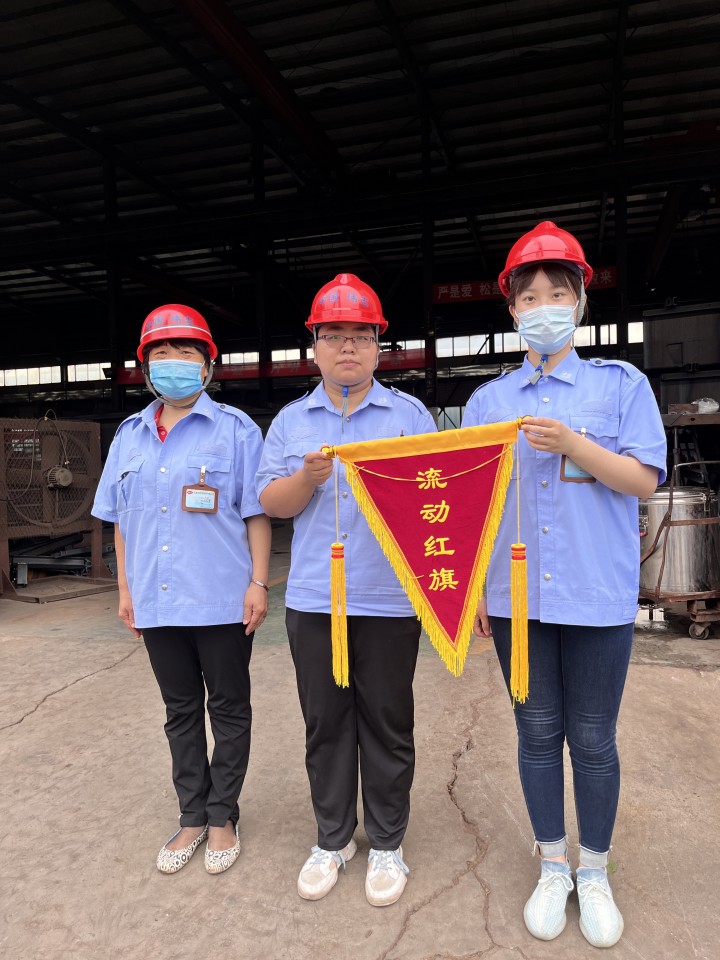 偉志鋼模板企業文化構建，頒發流動紅旗